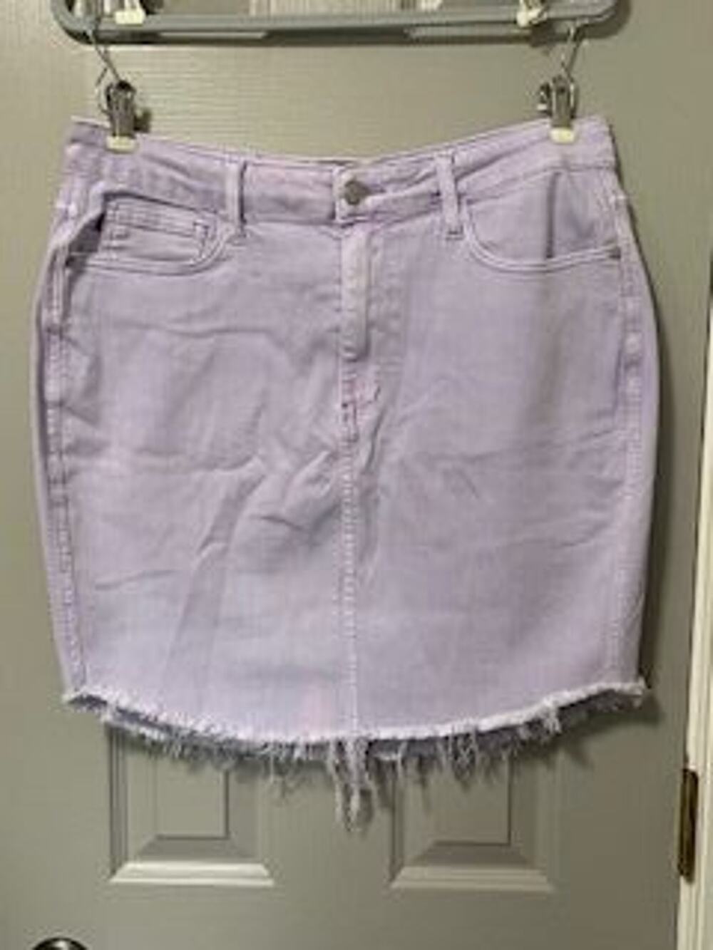 #B1122 PRE-LOVED Judy Blue denim mini skirt with raw hem in lavender size 1XL